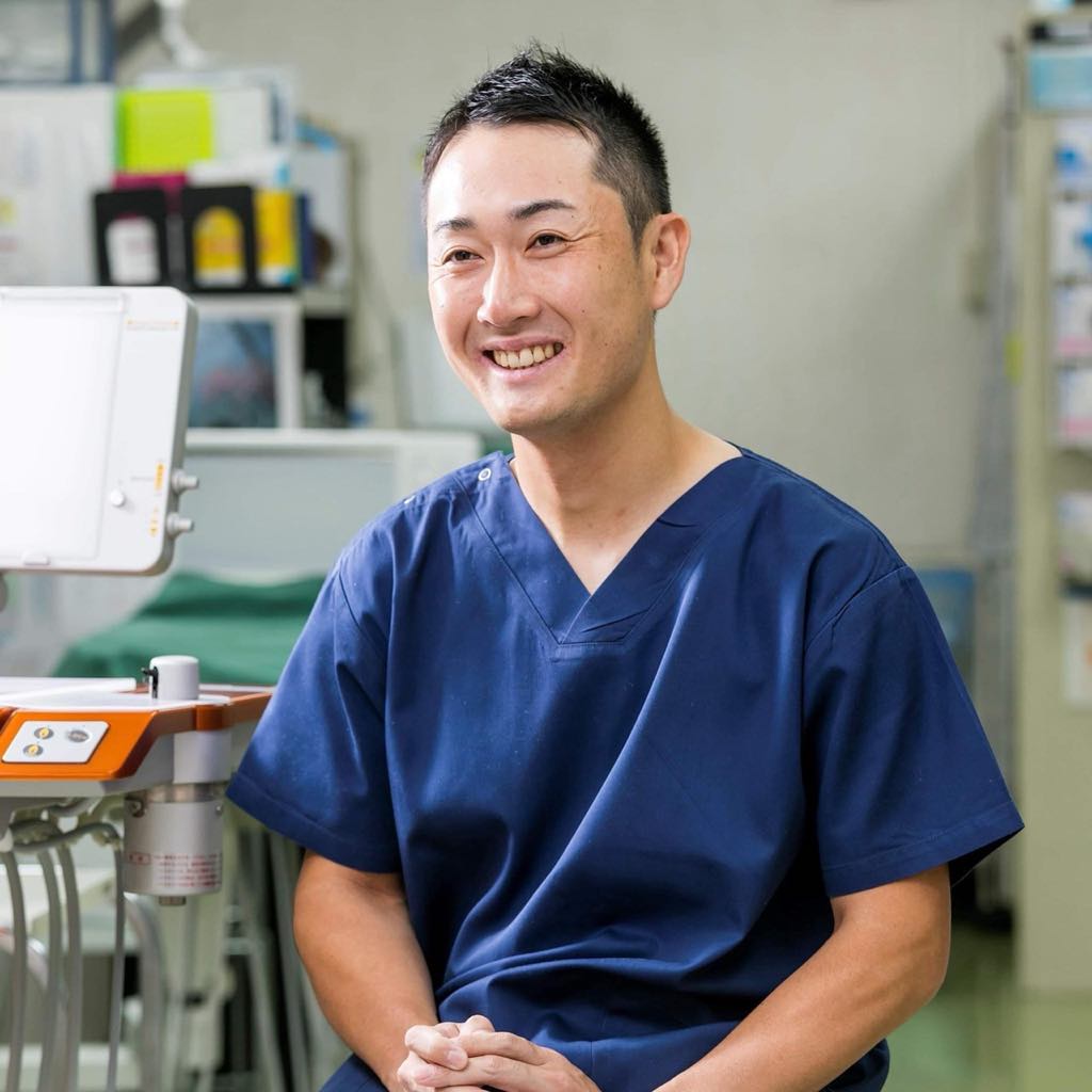診療中の山下浩司